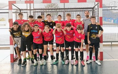 El infantil de fútbol sala despide la temporada con una brillante victoria en casa