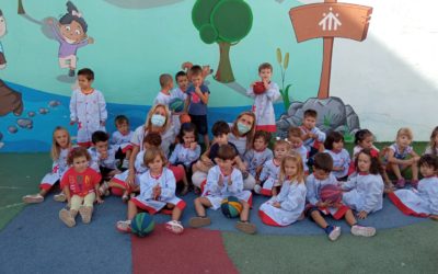 YA HAN LLEGADO AL COLE «ESOS LOCOS BAJITOS” DE 3 AÑOS