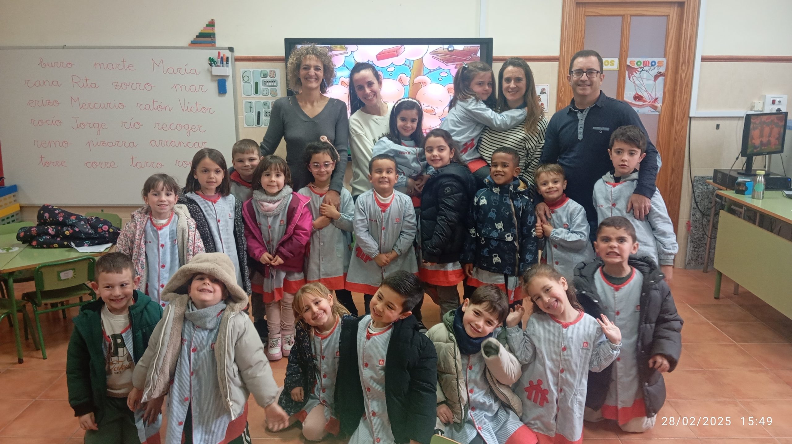ÉRASE UNA VEZ... UNA TARDE DE CUENTO - Colegio Salesiano Mª Auxiliadora ...