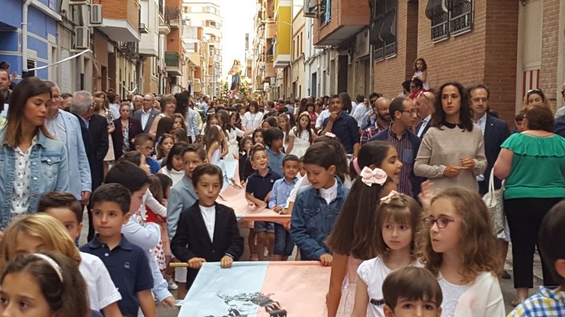 procesión-niños